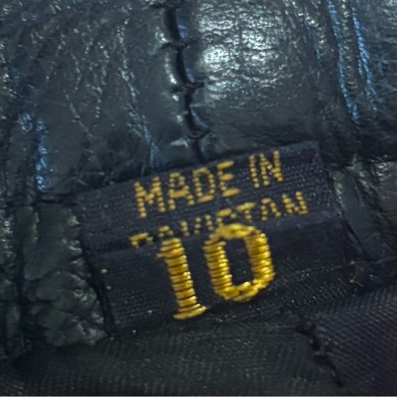 Screamin’ Eagle Women’s Black Leather Motorcycle Riding Pants Size 10 EUC - Picture 4 of 8